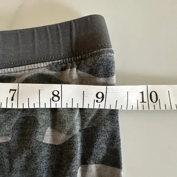 Little Sleepies Camo 2 piece Pajamas Size 4T - Picture 5 of 8